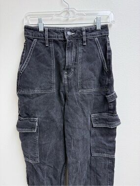 Social Tourist Women's Black Cargo Jeans with Utility Pockets